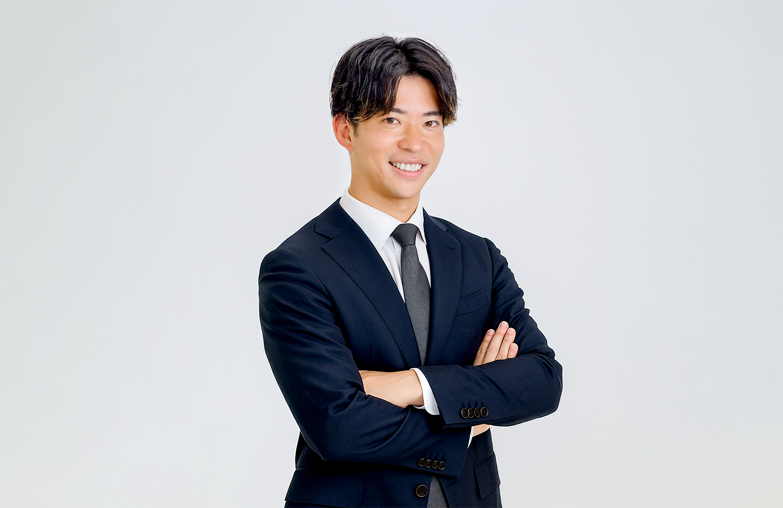 専務取締役 八尋
